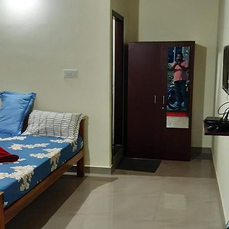Sri Nandini Guest House Chikmagalūr Dış mekan fotoğraf