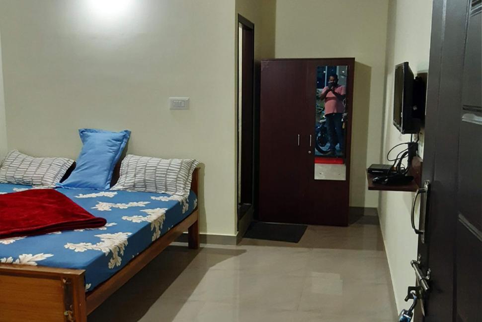 Sri Nandini Guest House Chikmagalūr Dış mekan fotoğraf