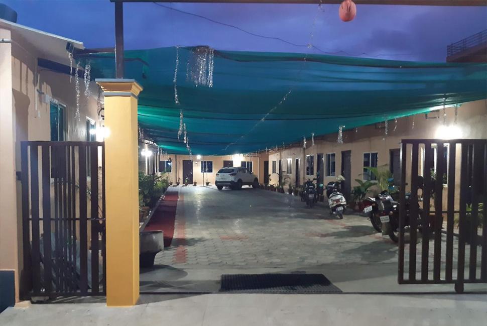 Sri Nandini Guest House Chikmagalūr Dış mekan fotoğraf